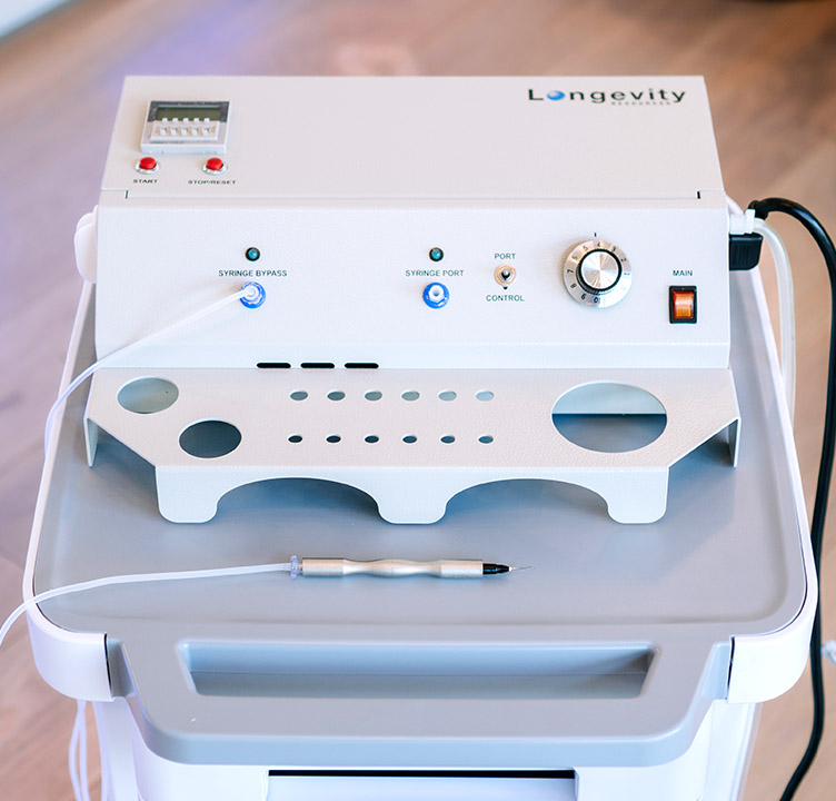 An oxygen ozone therapy machine.